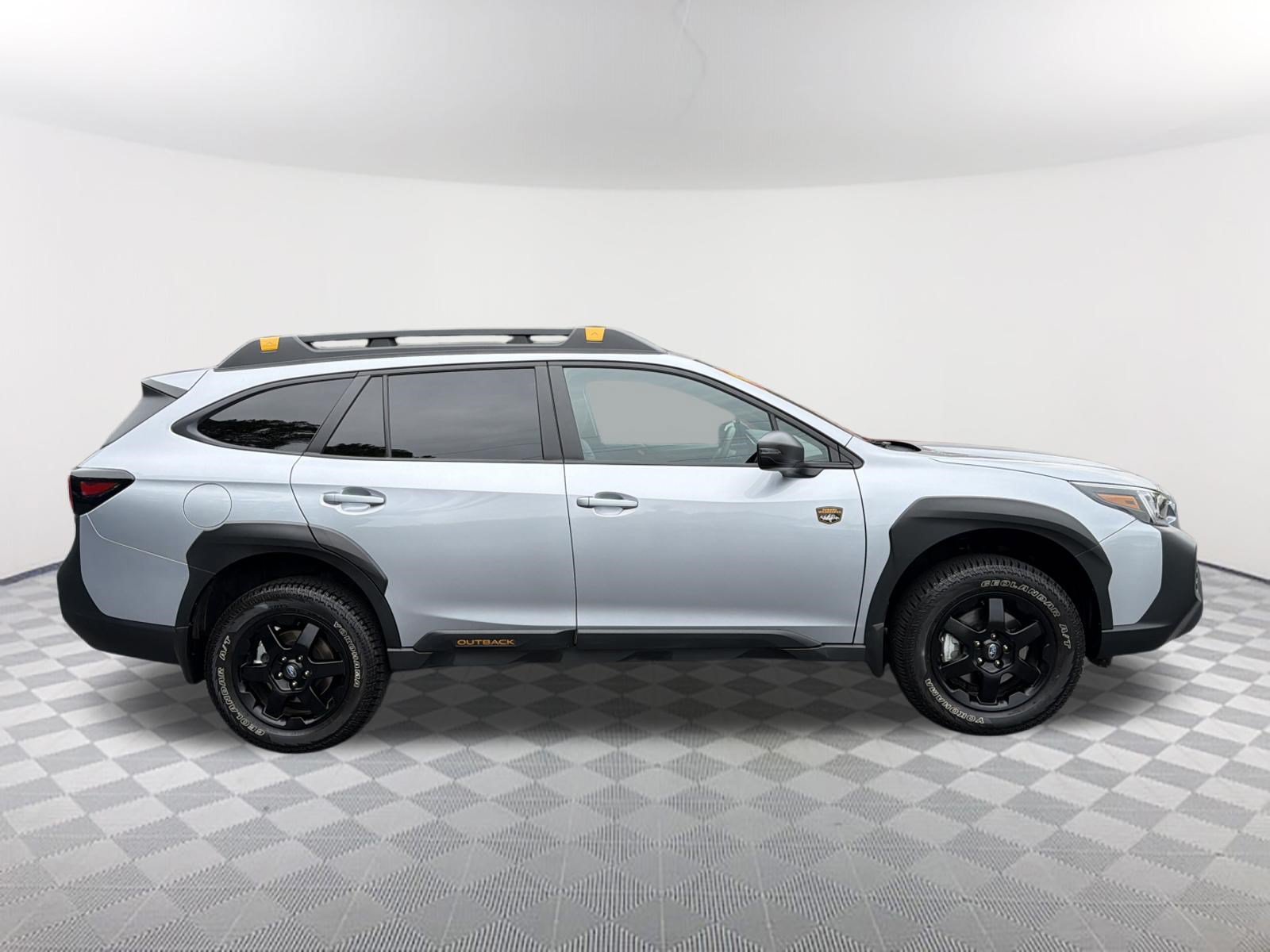 Used 2025 Subaru Outback Wilderness w/ Wilderness Package AWD/4WD image 4