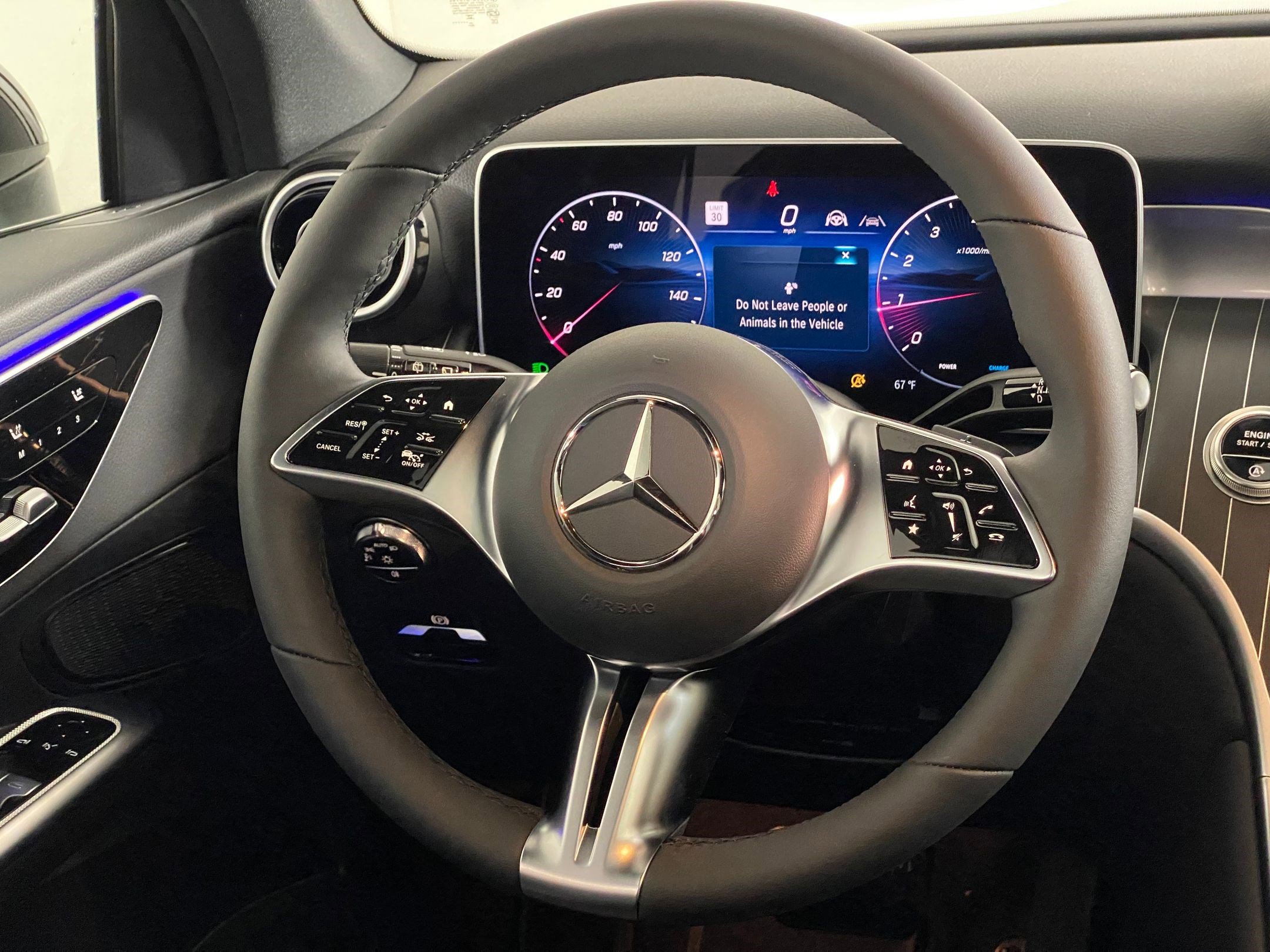 Used 2026 Mercedes-Benz GLC 300 4MATIC image 16