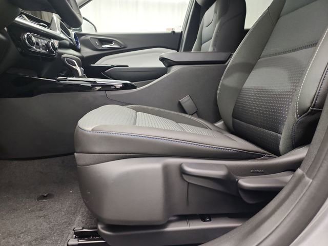 New 2026 Chevrolet Trax LT w/ Driver Confidence Package FWD image 15