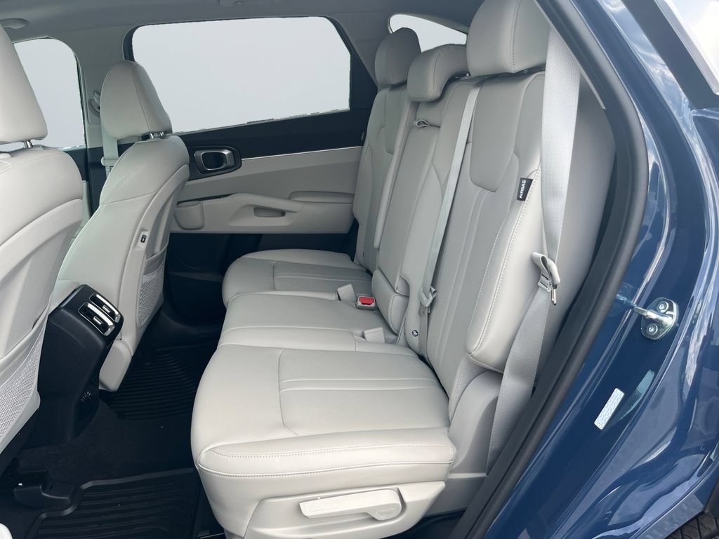 New 2026 Kia Sorento S AWD/4WD image 13