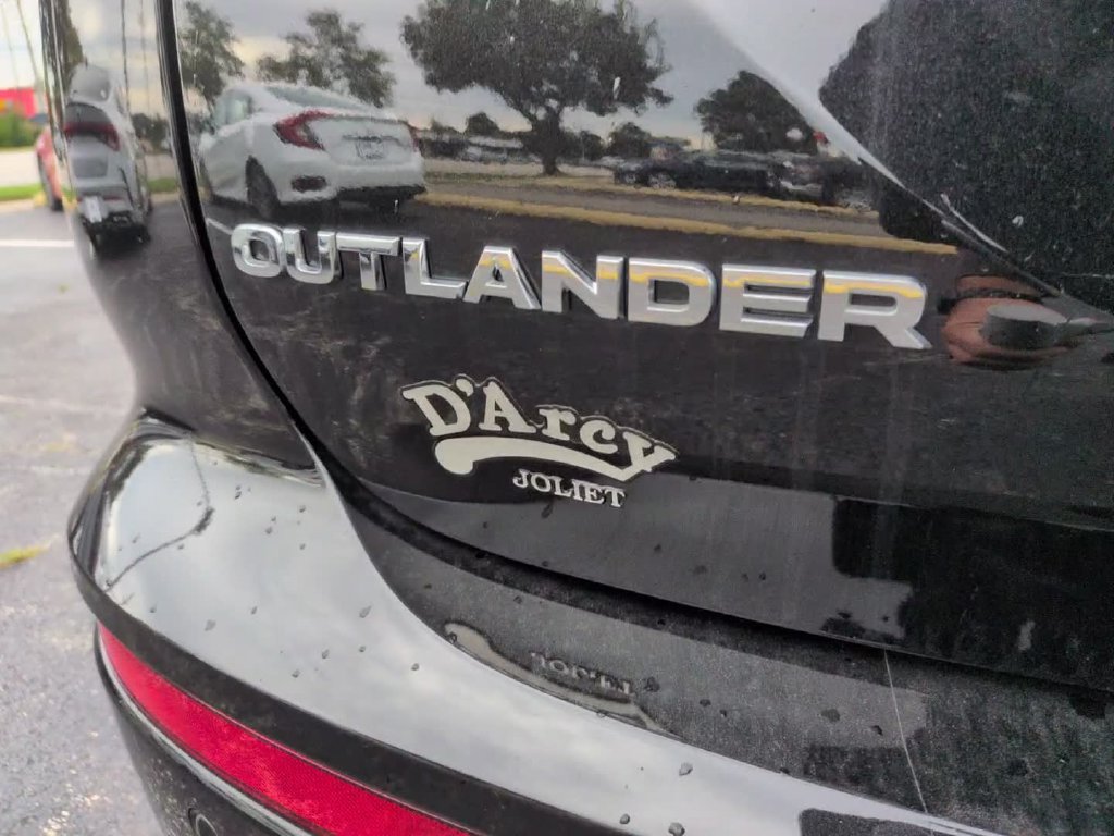New 2026 Mitsubishi Outlander SE AWD/4WD image 9
