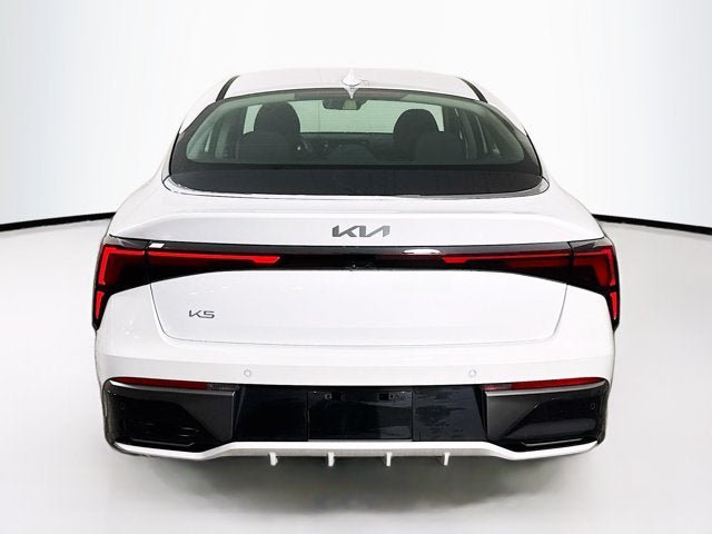 New 2025 Kia K5 LXS FWD image 6