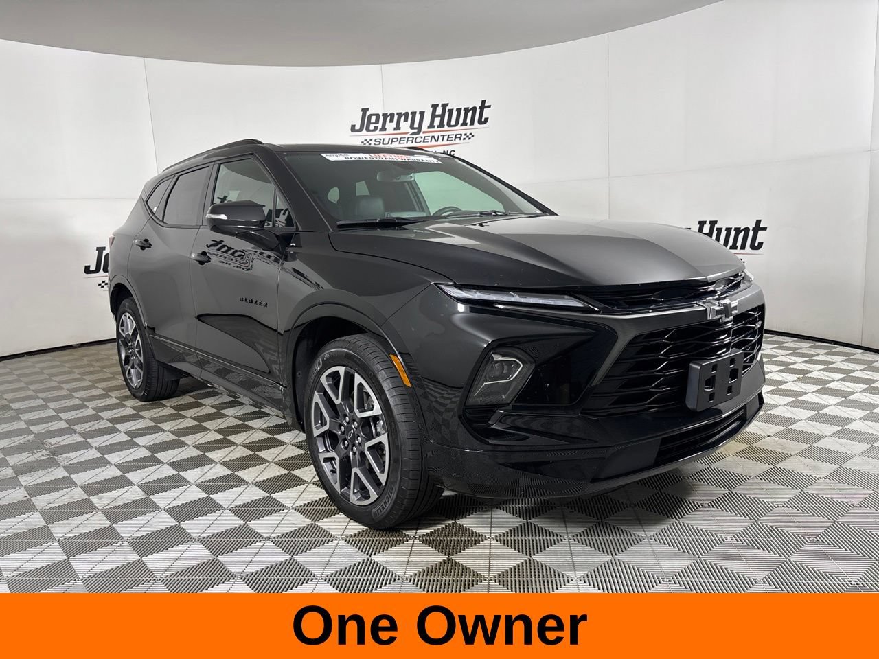 Used 2025 Chevrolet Blazer RS FWD image 4