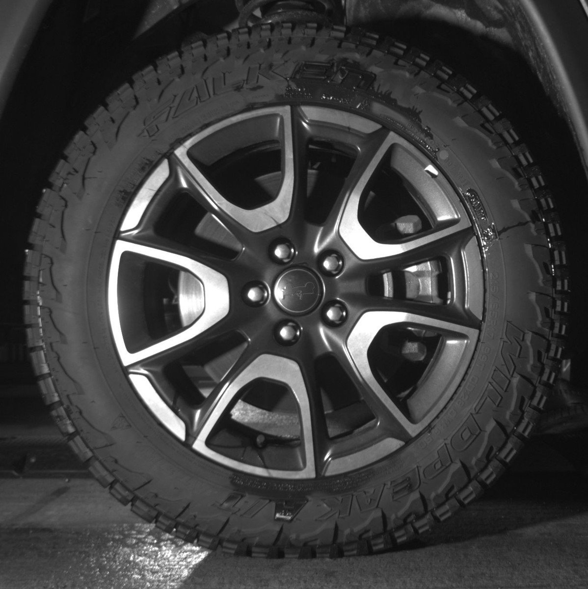 Used 2025 Jeep Compass Trailhawk AWD/4WD image 13