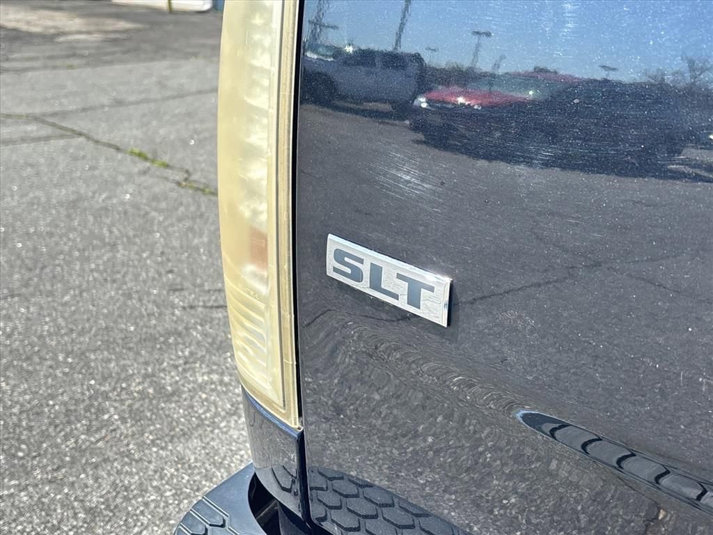 Used 2017 RAM 1500 Classic SLT image 13