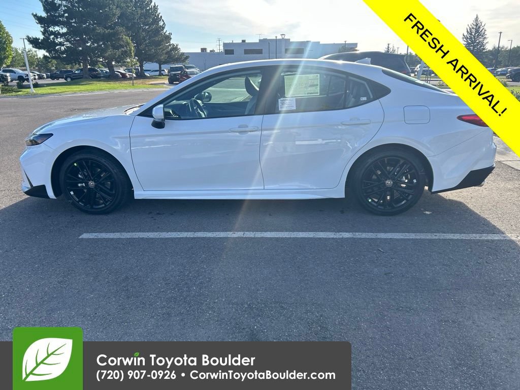 New 2026 Toyota Camry SE w/ Convenience Package FWD image 4