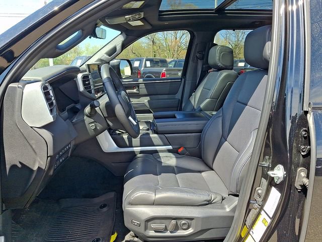 Used 2024 Toyota Tundra Platinum image 10