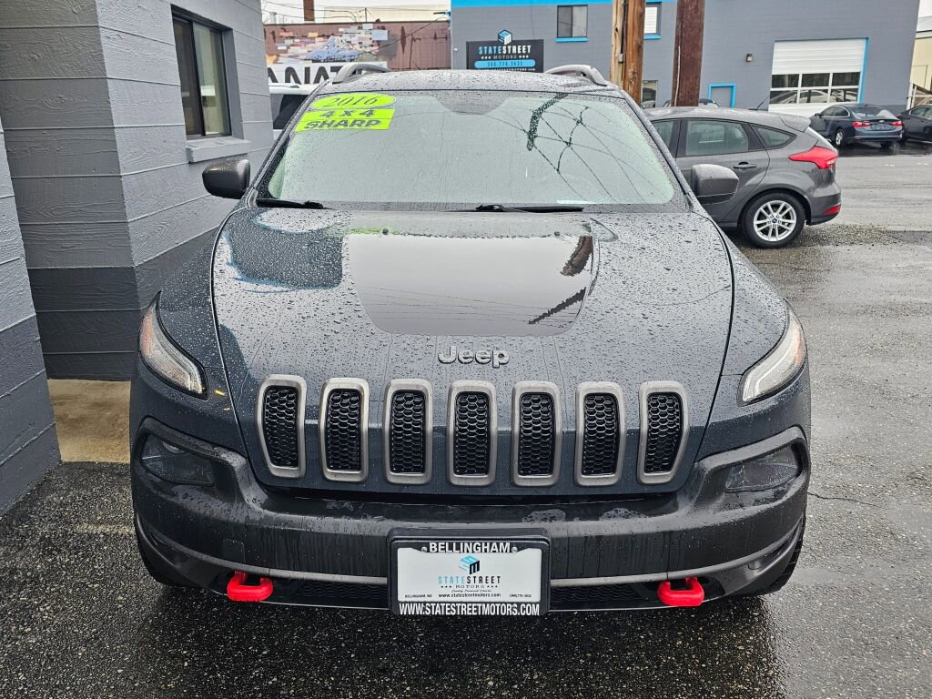 Used 2016 Jeep Cherokee Trailhawk w/ Leather Interior Group image 7