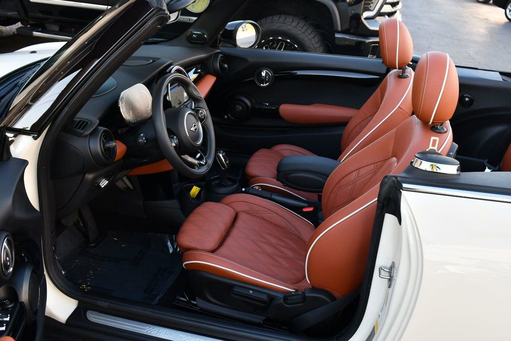 Used 2021 MINI Cooper S image 53