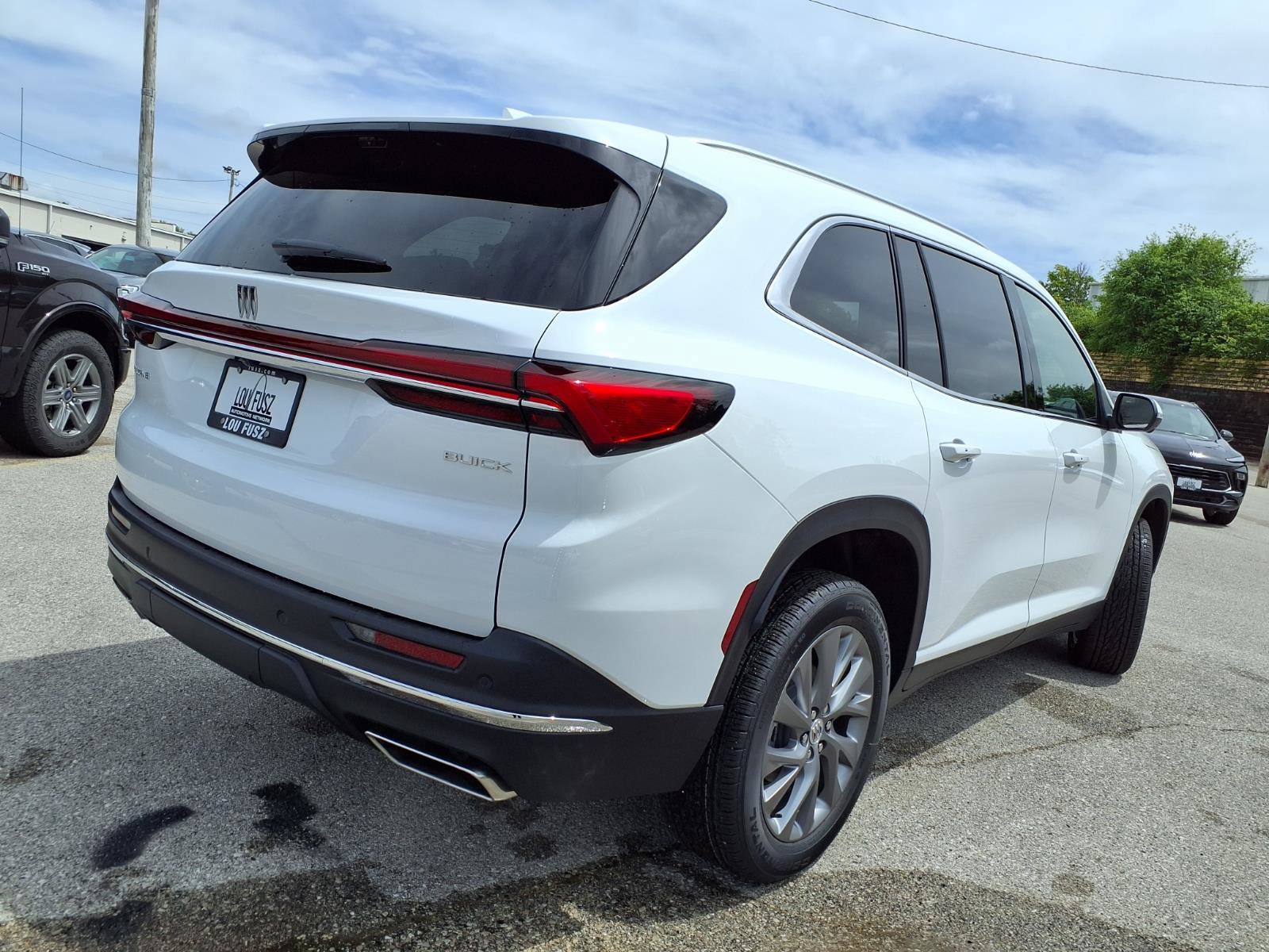 New 2026 Buick Enclave Preferred FWD image 28