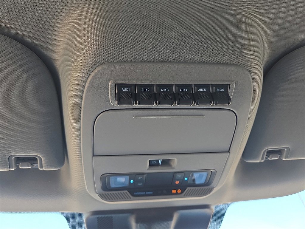 New 2025 Ford F350 XL w/ XL Chrome Package image 14