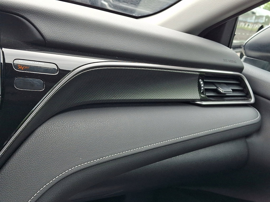 Used 2024 Toyota Camry XSE FWD image 31