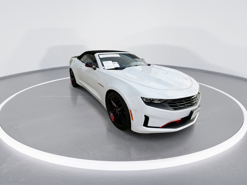 Used 2022 Chevrolet Camaro LT w/ Redline Edition RWD image 2