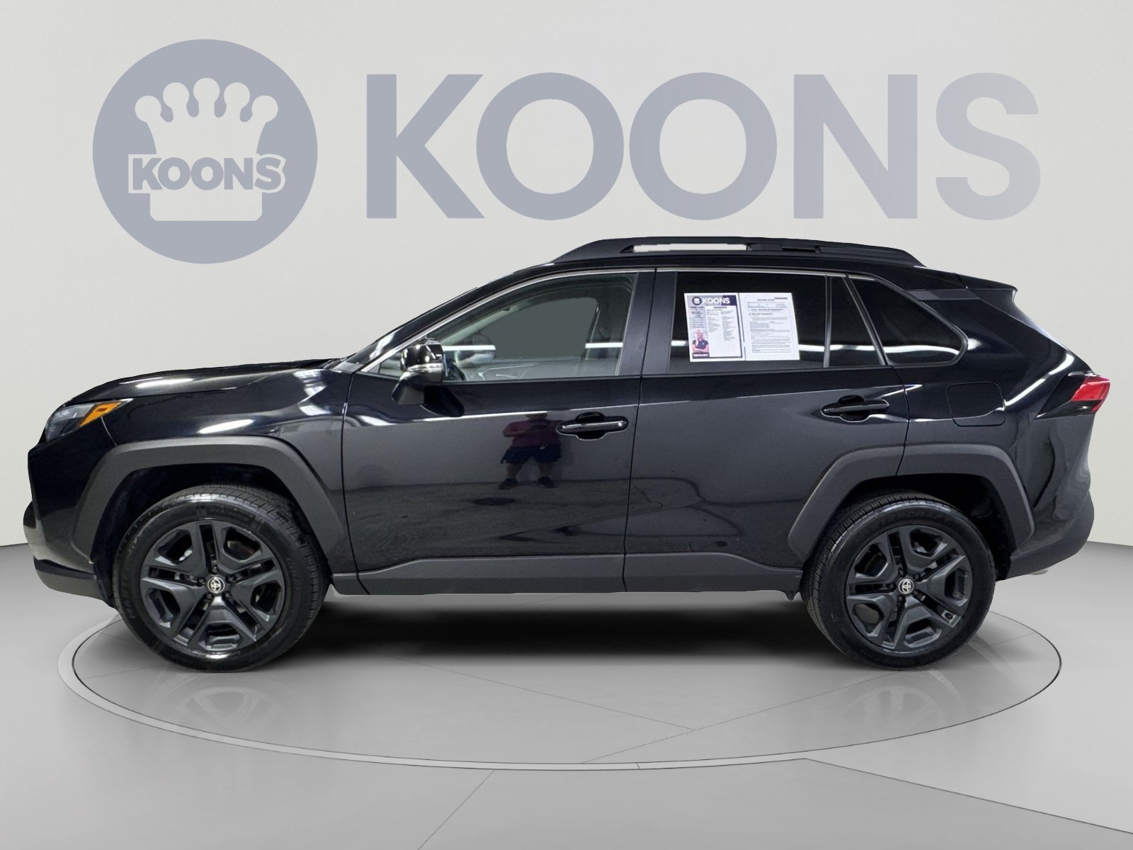 Used 2024 Toyota RAV4 Adventure AWD/4WD image 17