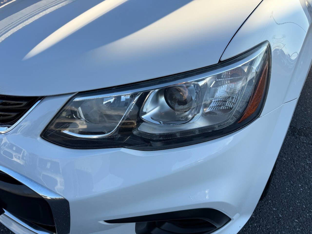 Used 2018 Chevrolet Sonic LT image 30