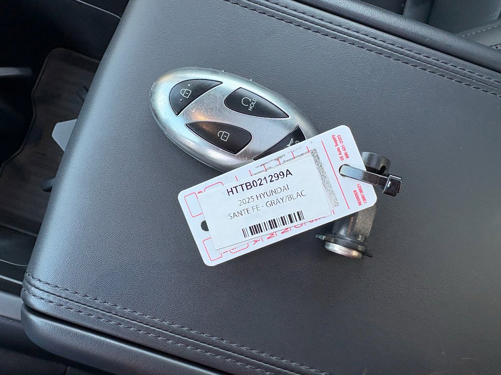 Used 2025 Hyundai Santa Fe Calligraphy image 42