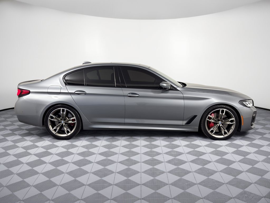 Used 2023 BMW M550i xDrive w/ Executive Package AWD/4WD image 8