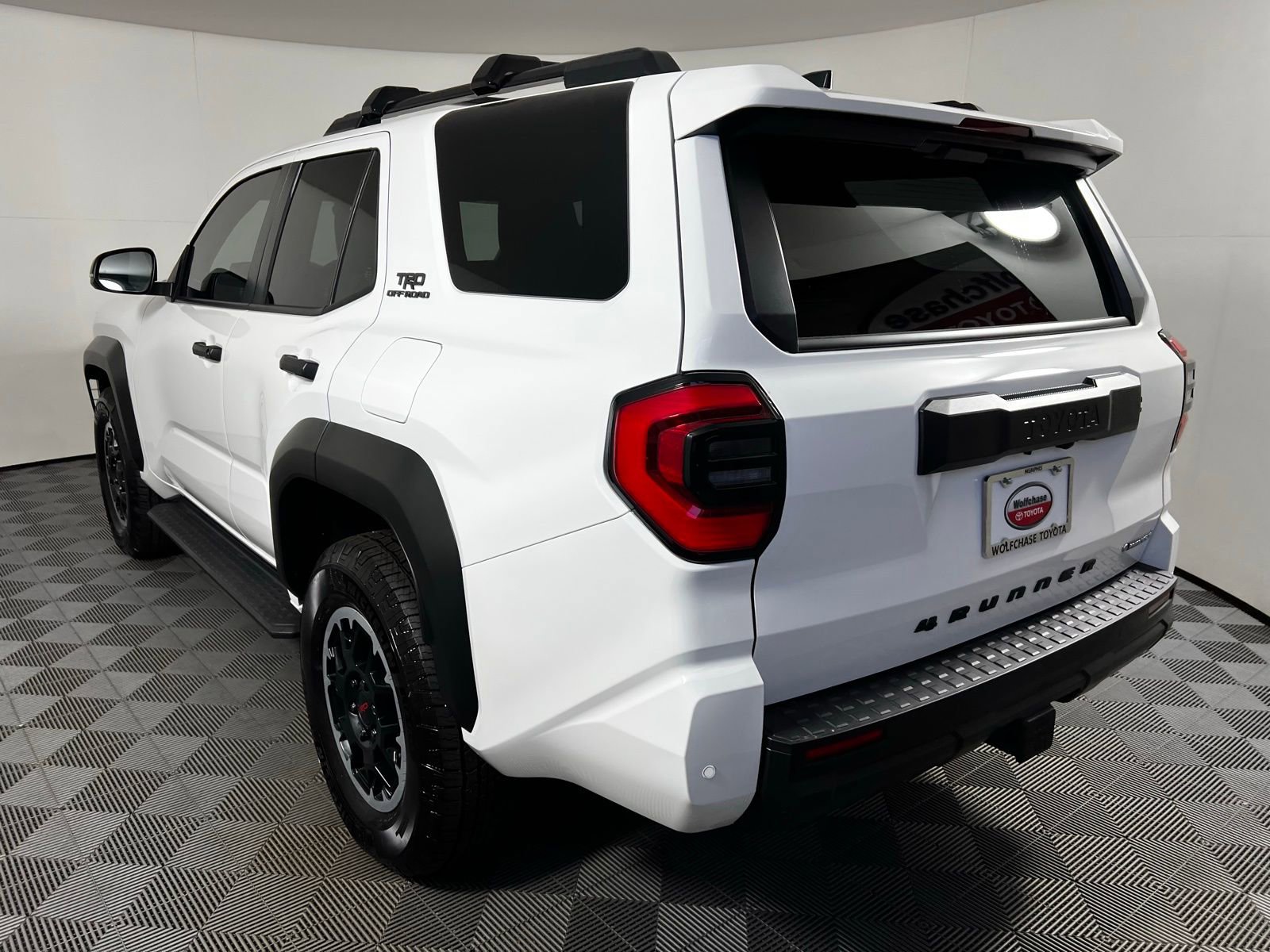 Certified 2025 Toyota 4Runner TRD Off-Road image 7