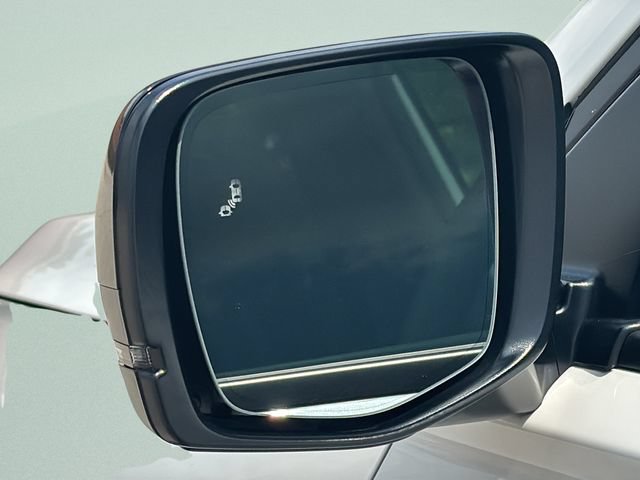 Certified 2026 Honda Pilot Black Edition image 11
