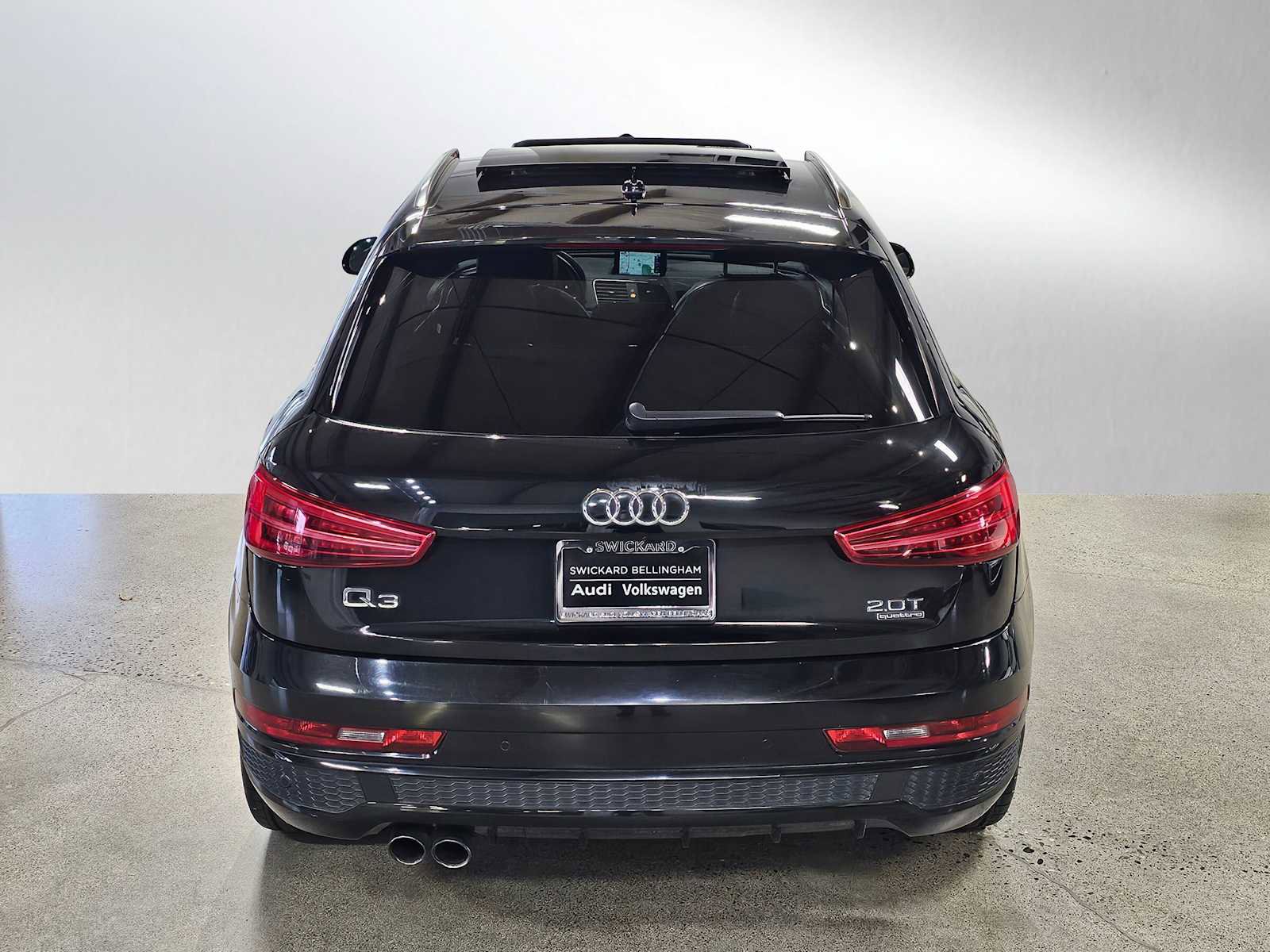 Used 2016 Audi Q3 2.0T Prestige w/ Prestige Package image 4