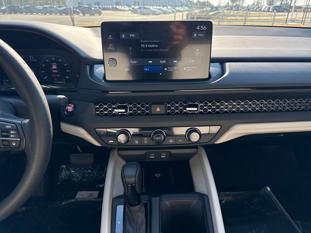Certified 2026 Honda Accord SE image 18