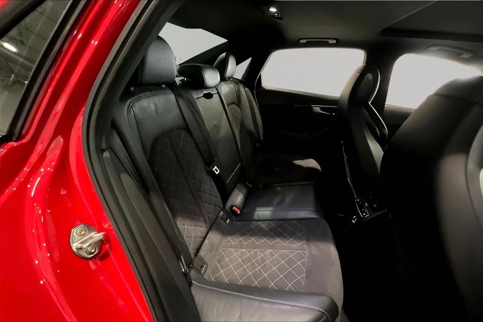 Used 2018 Audi S4 Prestige w/ Prestige Package AWD/4WD image 24