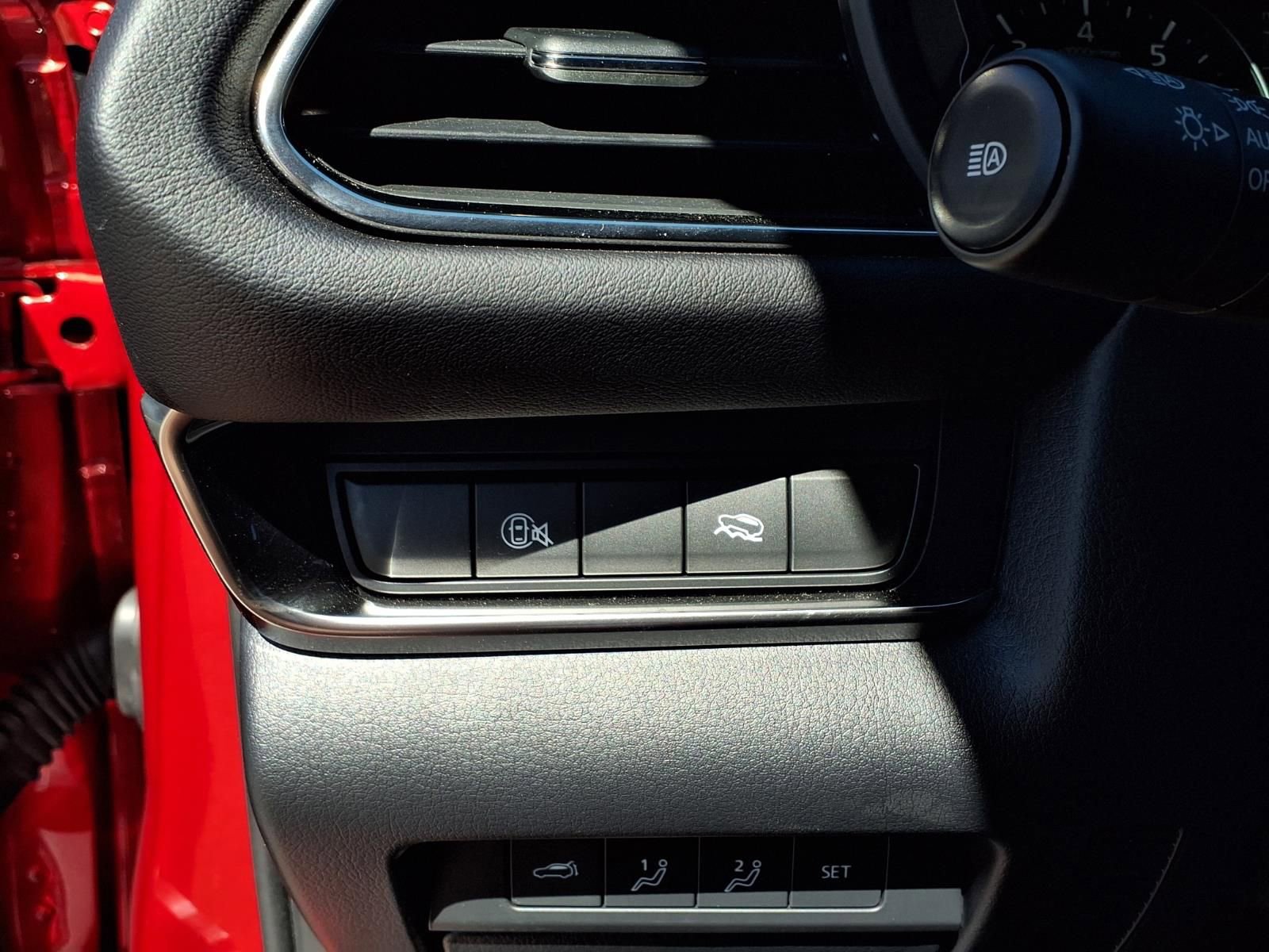 Certified 2025 MAZDA CX-30 2.5 Turbo w/ Premium Package image 15