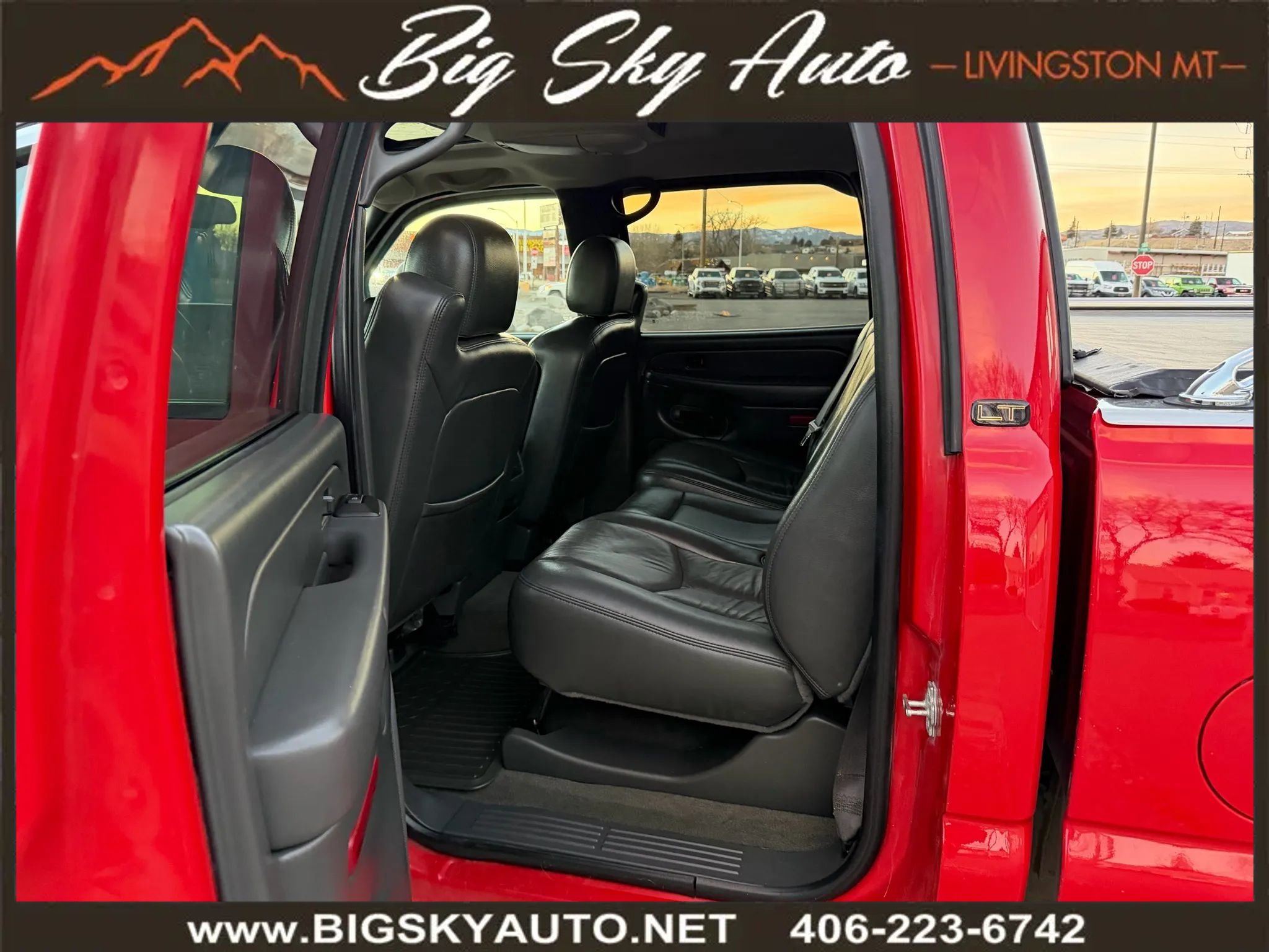 Used 2007 Chevrolet Silverado 2500 LT w/ Heavy-Duty Power Package image 18