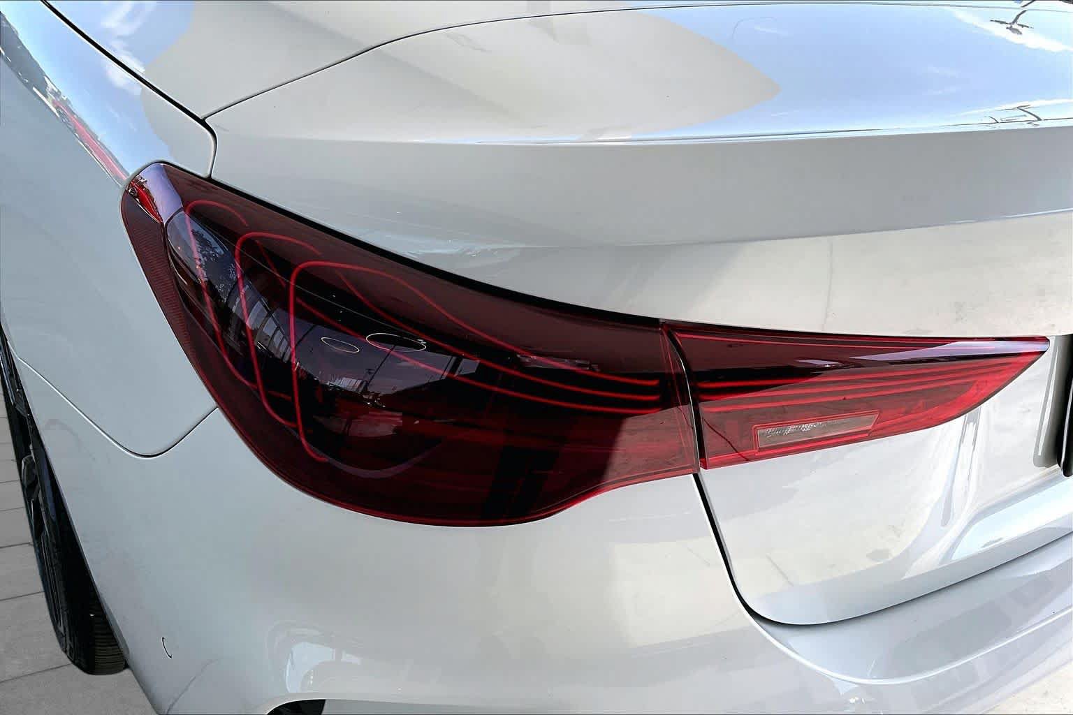 Used 2026 BMW M440i Convertible RWD image 27