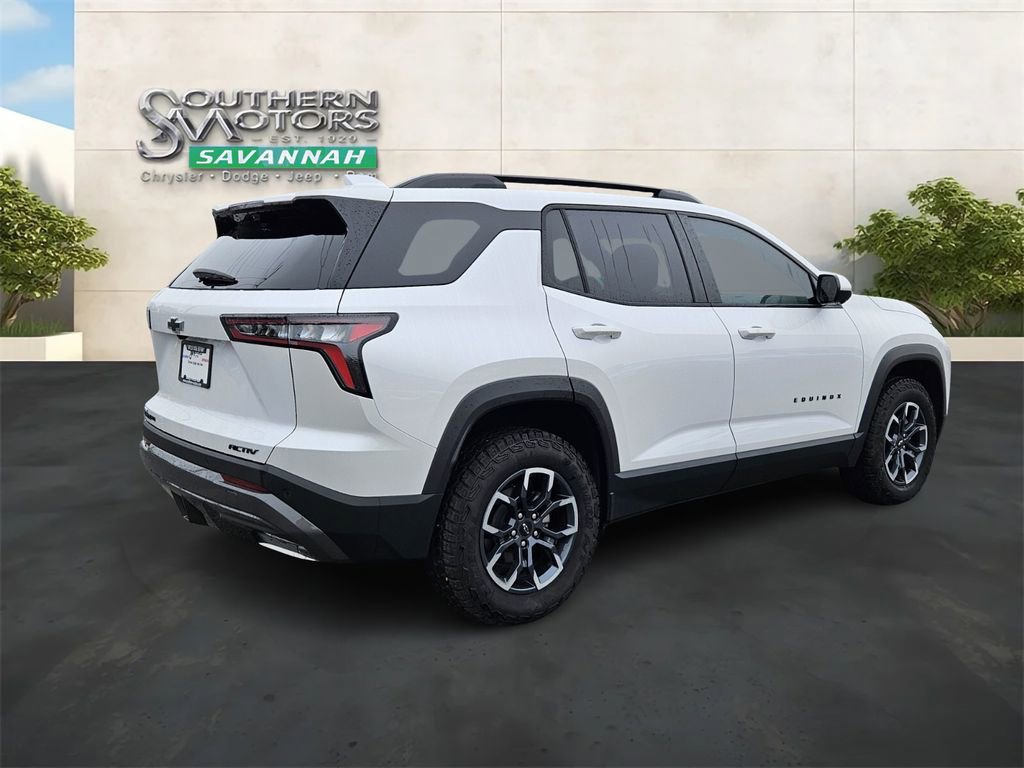 Used 2025 Chevrolet Equinox ACTIV w/ Safety and Technology Package image 5