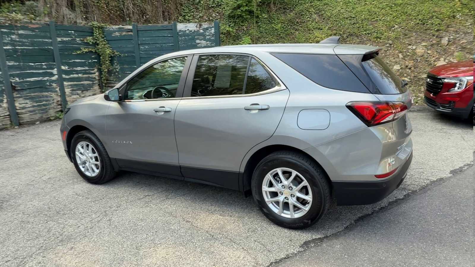 Certified 2023 Chevrolet Equinox LT AWD/4WD image 6