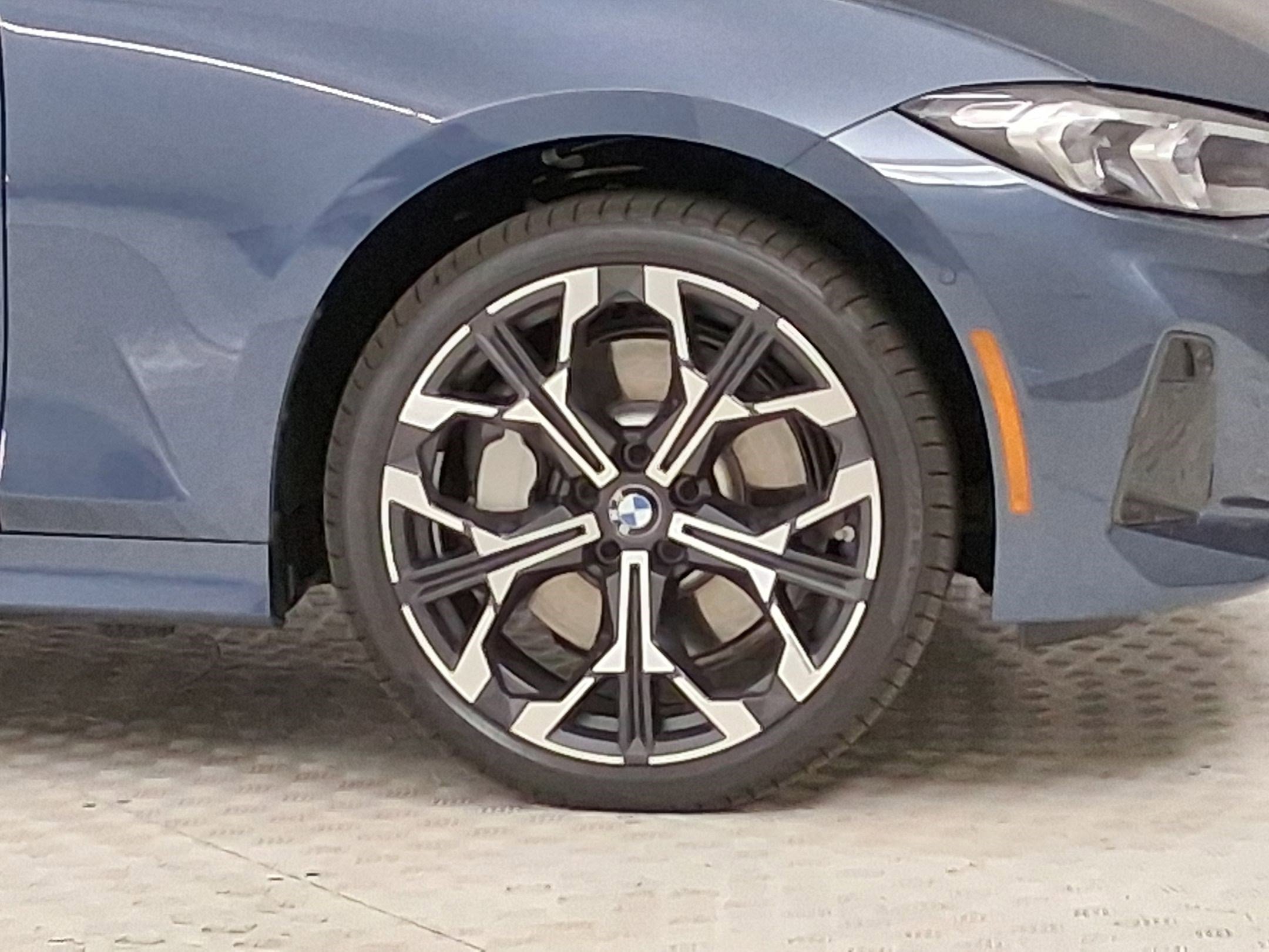 New 2026 BMW 330i Sedan w/ Premium Package RWD image 10