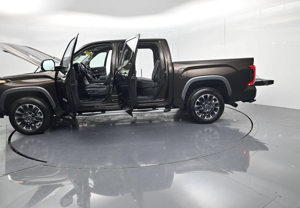 Used 2024 Toyota Tundra Limited AWD/4WD image 73