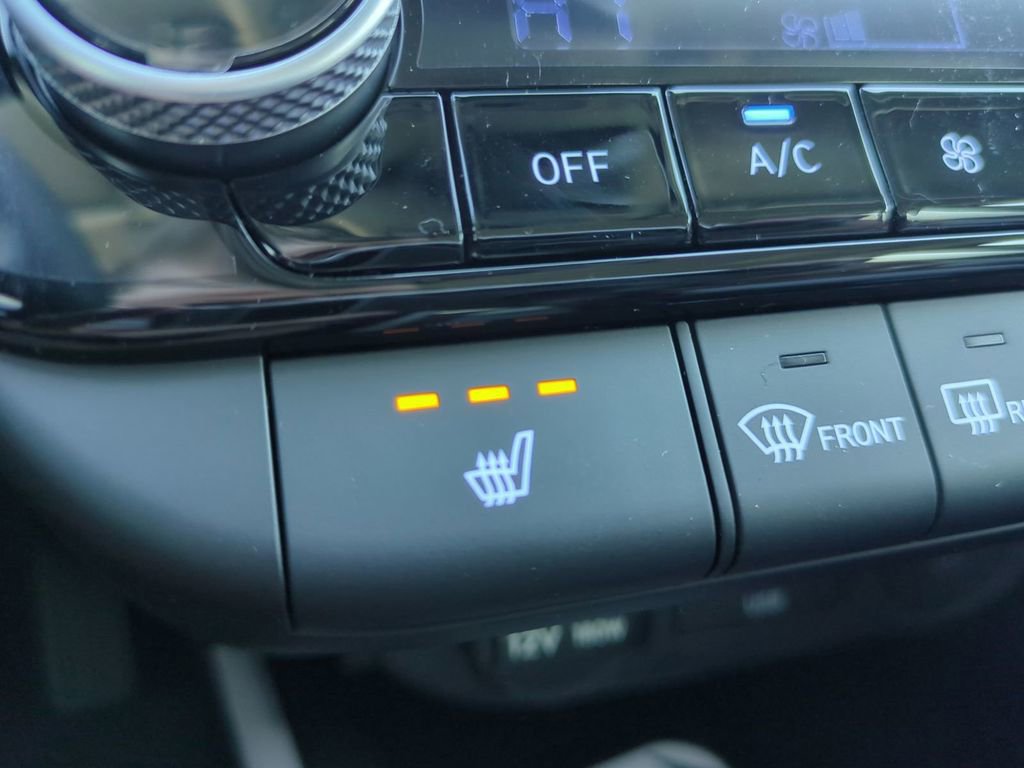 New 2026 Hyundai Elantra Limited image 27