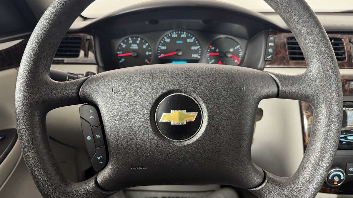 Used 2016 Chevrolet Impala Limited LS FWD image 15