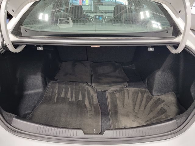 Used 2018 Chevrolet Malibu LS FWD image 35