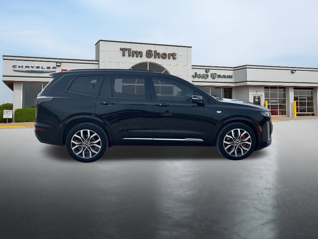 Used 2023 Cadillac XT6 Sport image 6
