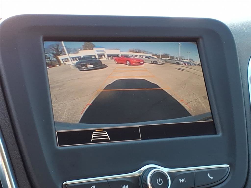 Used 2023 Chevrolet Equinox LT image 24