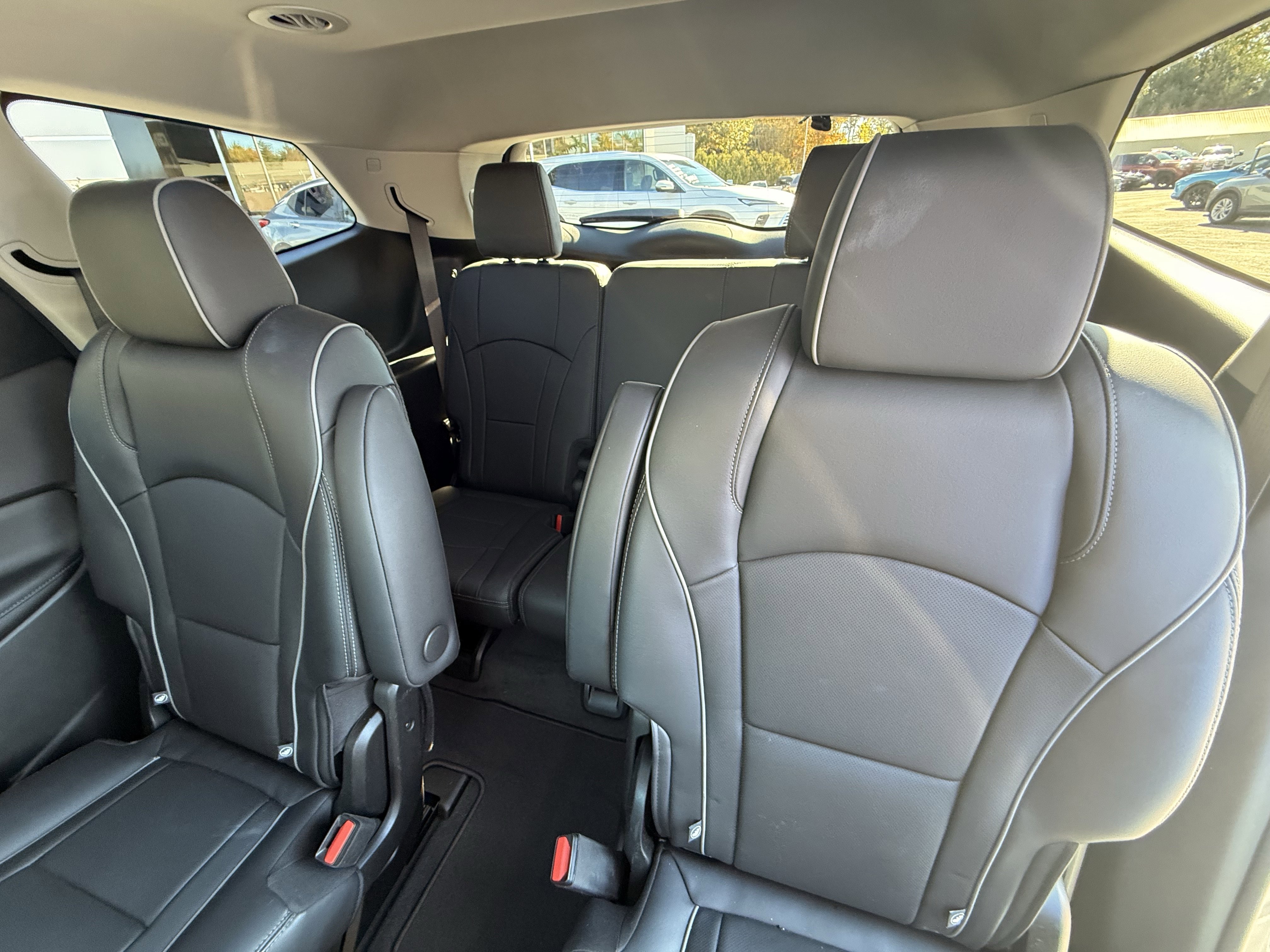 Certified 2021 Buick Enclave Avenir w/ Trailering Package, 5000 lbs. image 20