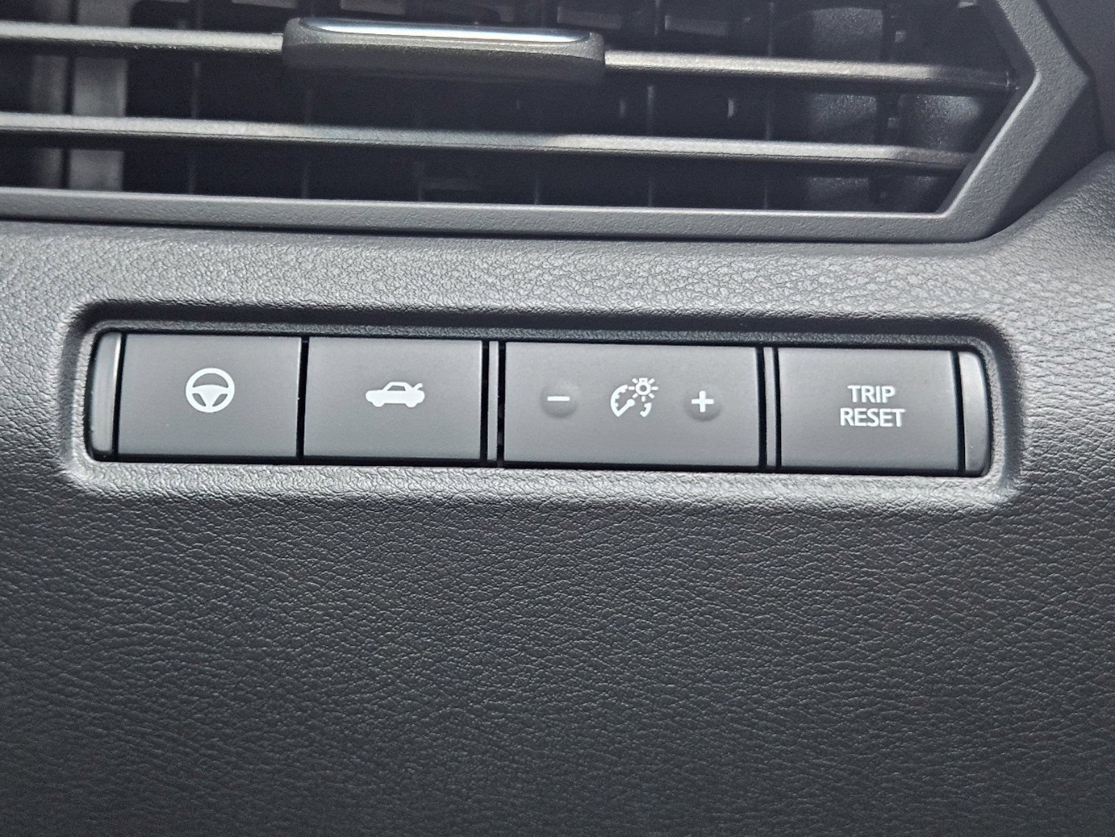 Certified 2025 Nissan Altima 2.5 SL FWD image 18