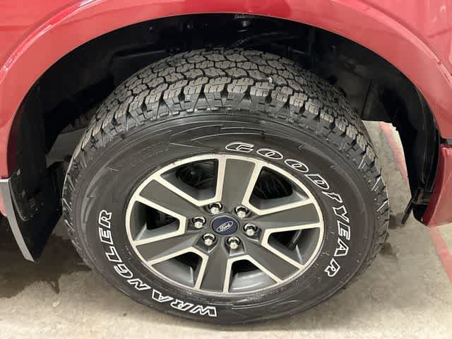Used 2016 Ford F150 XLT w/ Equipment Group 302A Luxury AWD/4WD image 5