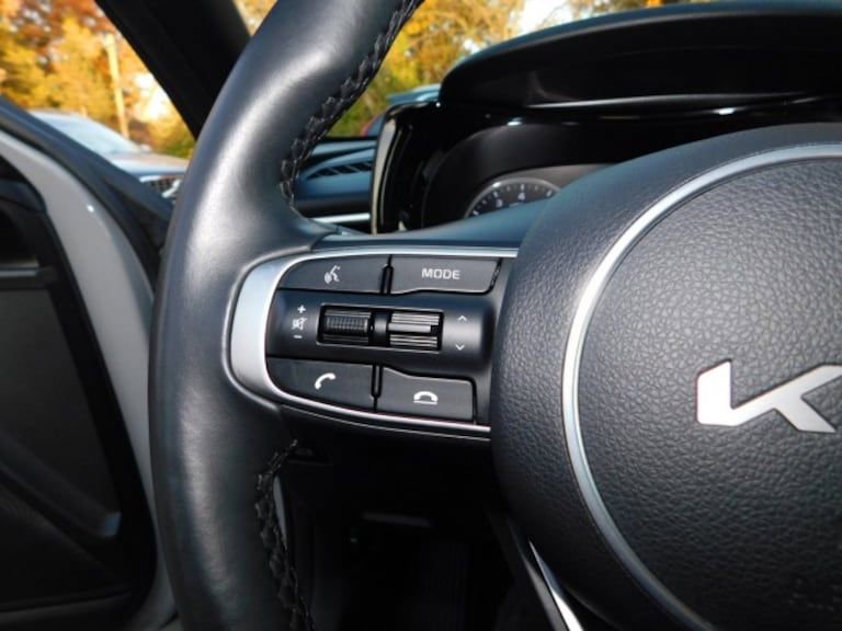 Used 2023 Kia K5 GT-Line w/ GT-Line Premium Package image 12