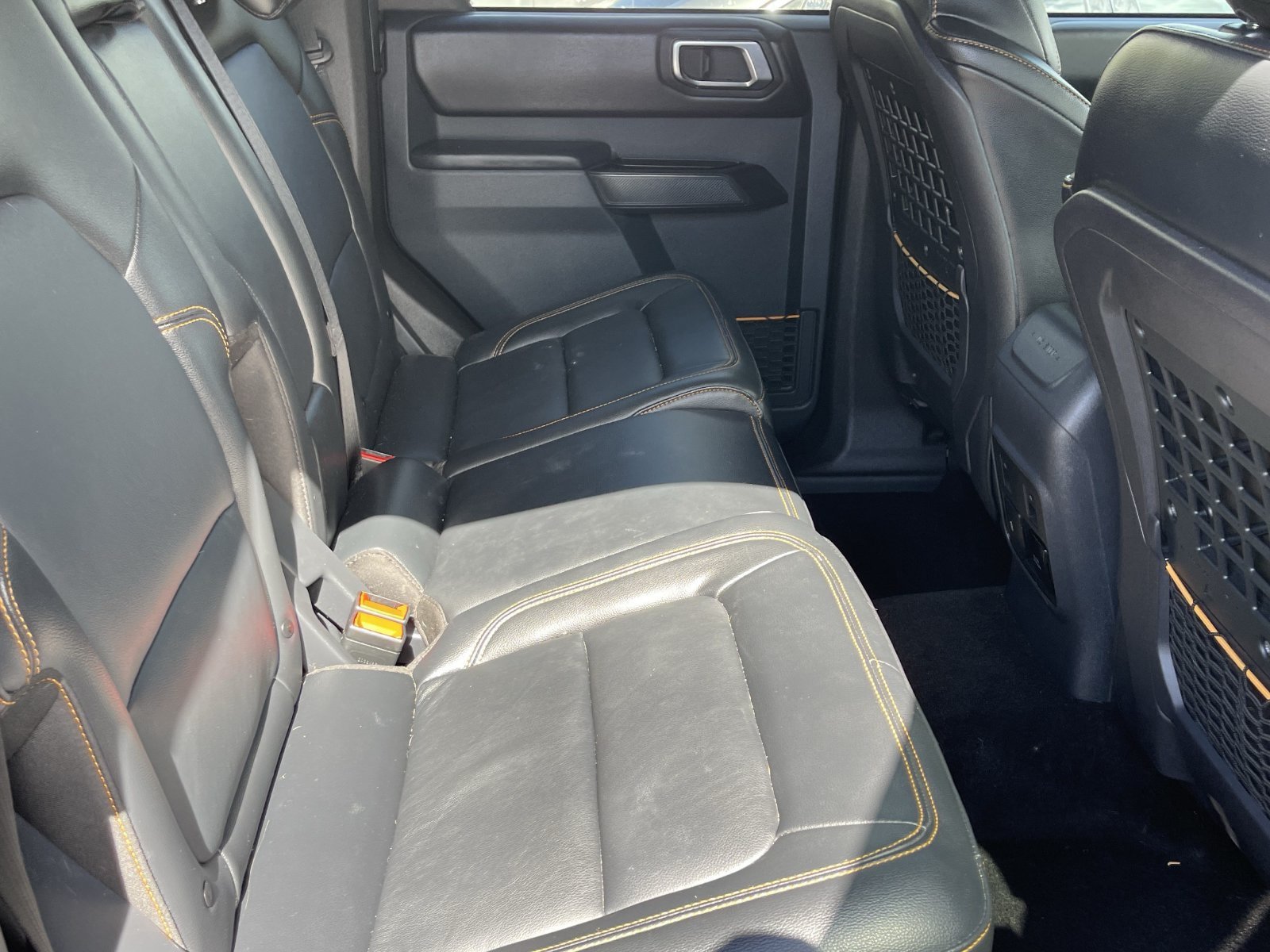 Used 2024 Ford Bronco Badlands AWD/4WD image 9