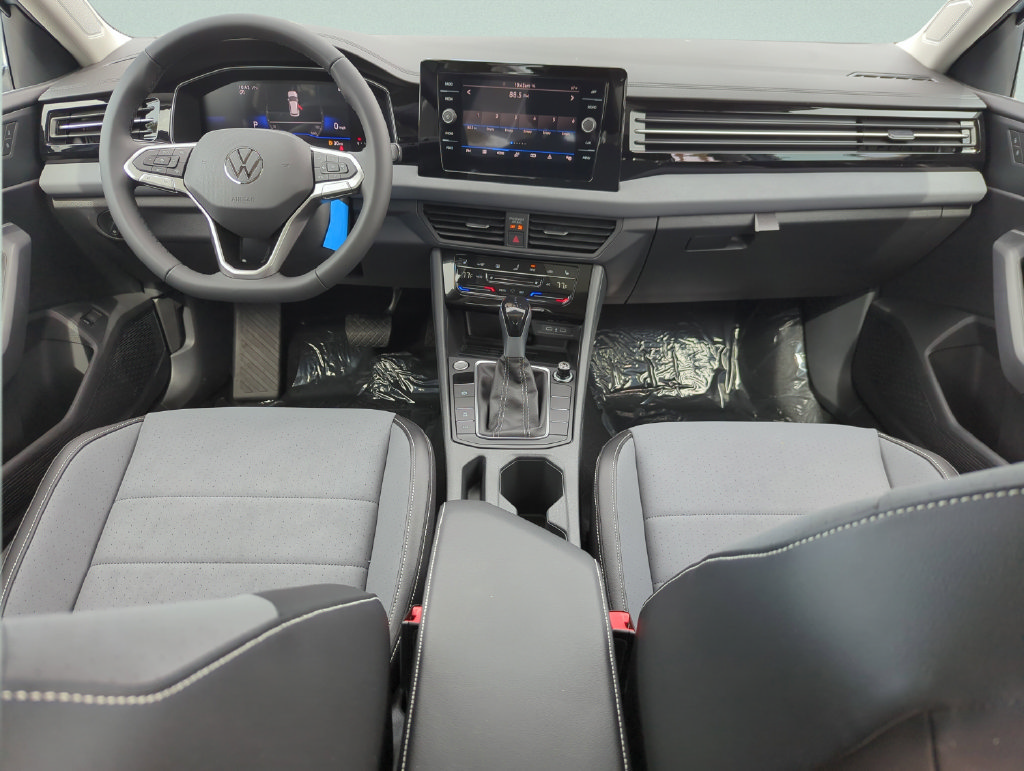 New 2026 Volkswagen Jetta SE FWD image 18