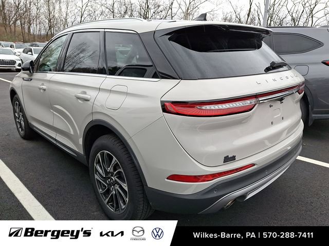 Used 2020 Lincoln Corsair AWD w/ Equipment Group 101A image 8