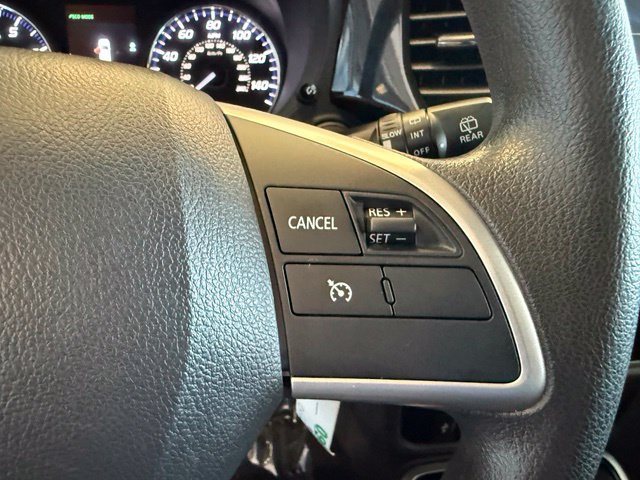 Used 2020 Mitsubishi Outlander ES FWD image 17