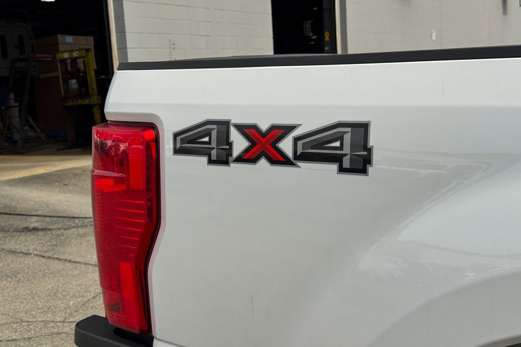 Certified 2020 Ford F250 XL w/ STX Appearance Package image 19