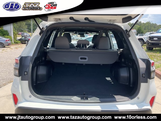Used 2025 Subaru Forester AWD/4WD image 18