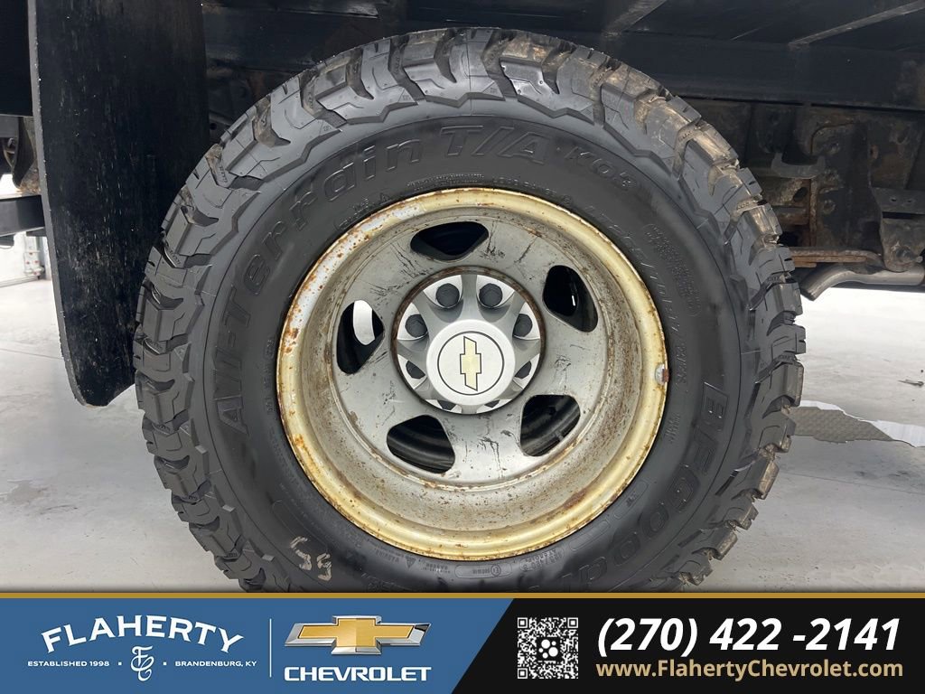 Used 2009 Chevrolet Silverado 3500 W/T w/ Snow Plow Prep Package image 16