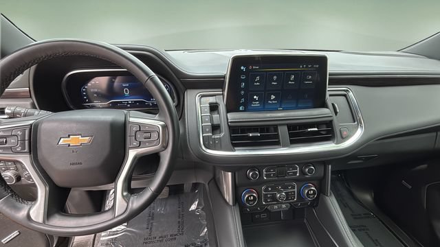 Used 2023 Chevrolet Tahoe LT w/ Luxury Package AWD/4WD image 11